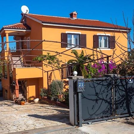 Apartments Ellen Banjole Exterior foto